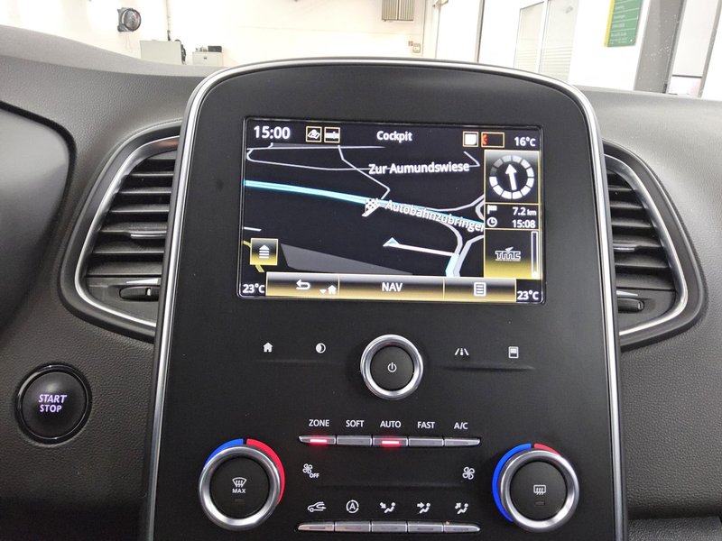 Renault Grand Scenic 1.7 BLUE dCi • Full LED — 7