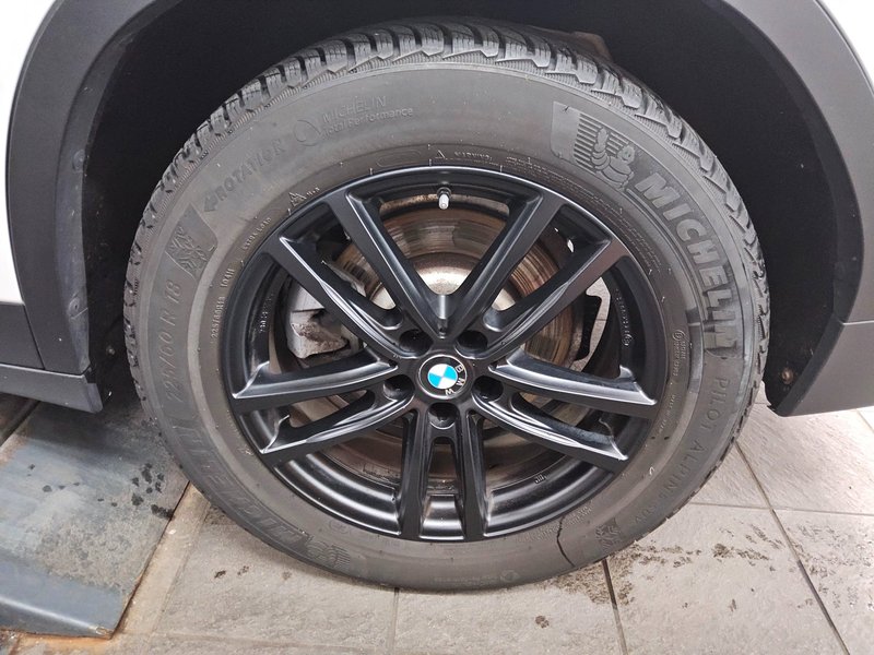 BMW X3 xDrive20d automatik Advantage • 360° kamera • Full LED — 11