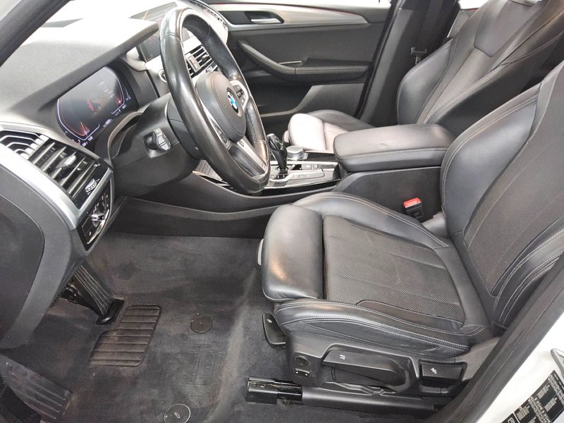 BMW X3 xDrive20d automatik Advantage • 360° kamera • Full LED — 9