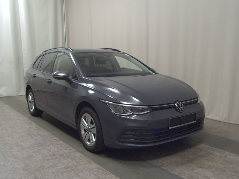 Volkswagen Golf 8 Variant 2.0 TDI automatik Life • ACC • Full LED — 3