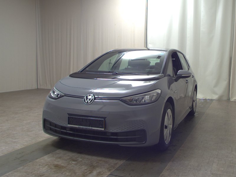 Volkswagen ID.3 Pro Performance • Full LED — 2