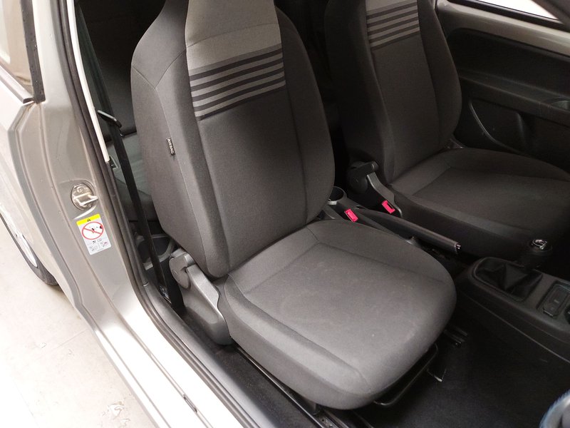 Volkswagen up! 1.0 Move • senzori straga • Kamera za parkiranje — 10