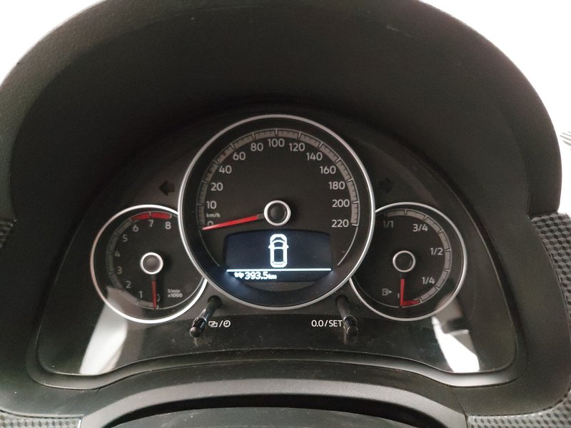 Volkswagen up! 1.0 Move • senzori straga • Kamera za parkiranje — 20