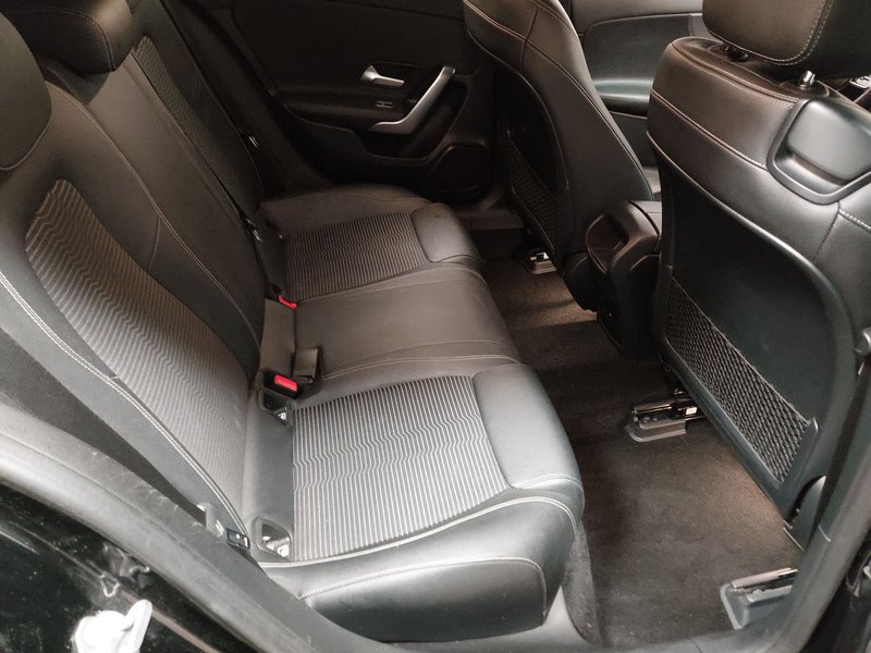 Mercedes-Benz A 250 e automatik Progressive • AHK • bežično punjenje — 12