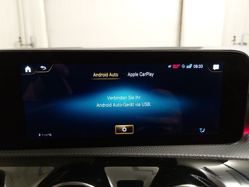 Mercedes-Benz A 250 e automatik Progressive • AHK • bežično punjenje — 17