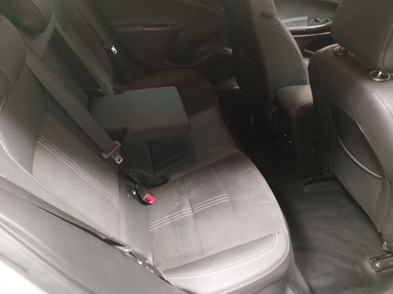 Opel Astra ST 1.5 D automatik Elegance • električna peta vrata • LED — 12