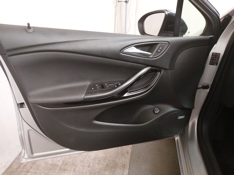 Opel Astra ST 1.5 D automatik Elegance • električna peta vrata • LED — 5