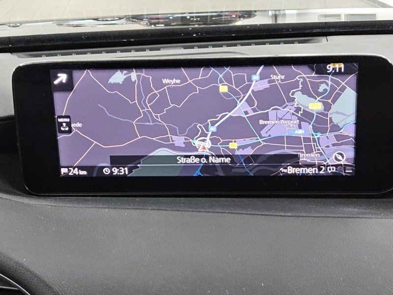 Mazda 3 SKYACTIV-G 2.0 M-Hybrid Prime automatik • HUD • Full LED — 7