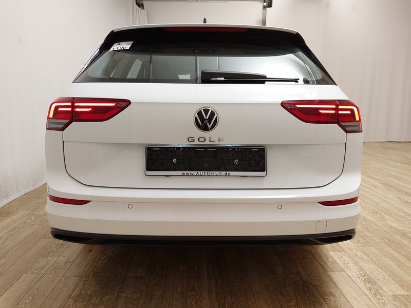 Volkswagen Golf Variant 2.0 TDI Life • ACC • bežično punjenje — 14