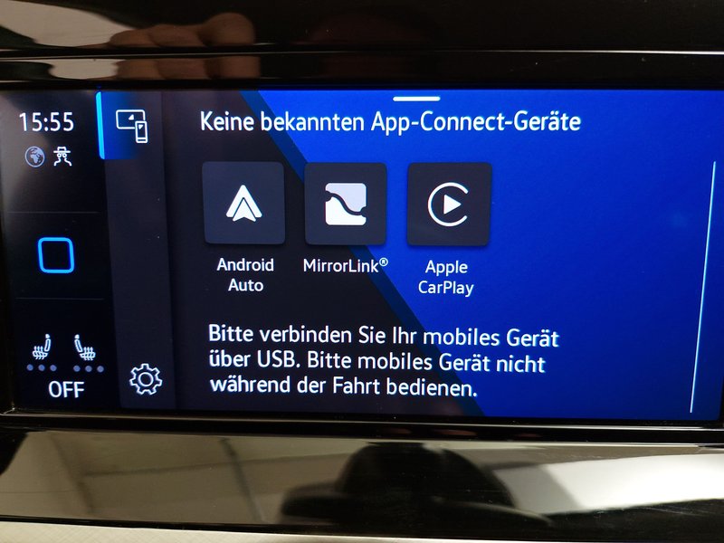 Volkswagen Golf Variant 2.0 TDI Life • ACC • bežično punjenje — 19