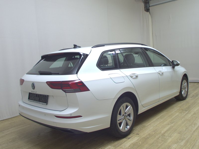 Volkswagen Golf Variant 2.0 TDI Life • ACC • bežično punjenje — 4