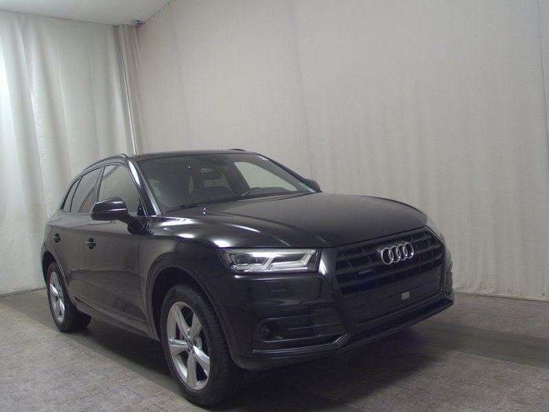 Audi Q5 45 TDI quattro sport automatik • panorama • ACC — 3