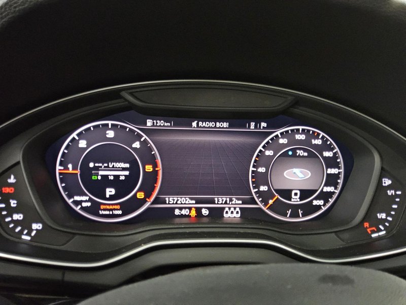 Audi Q5 45 TDI quattro sport automatik • panorama • ACC — 8