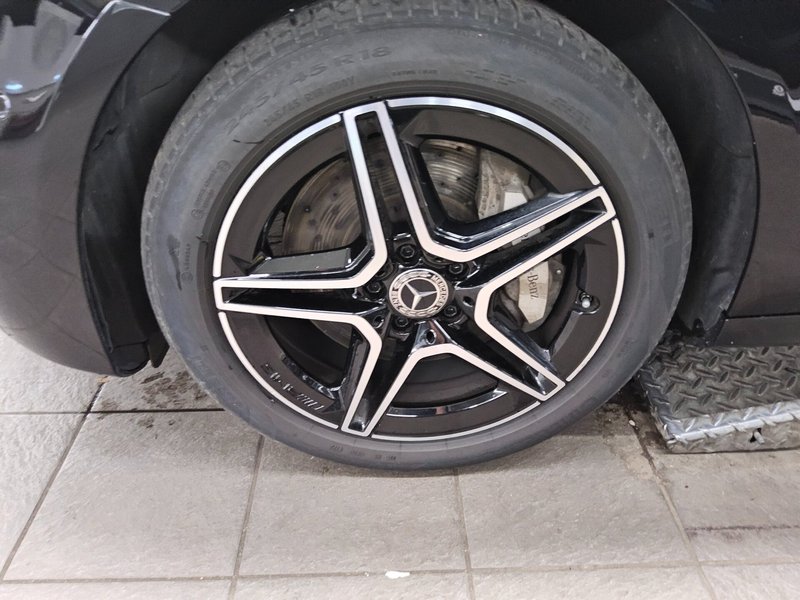 Mercedes-Benz E 300 de karavan automatik AMG Line • ACC • AHK — 11