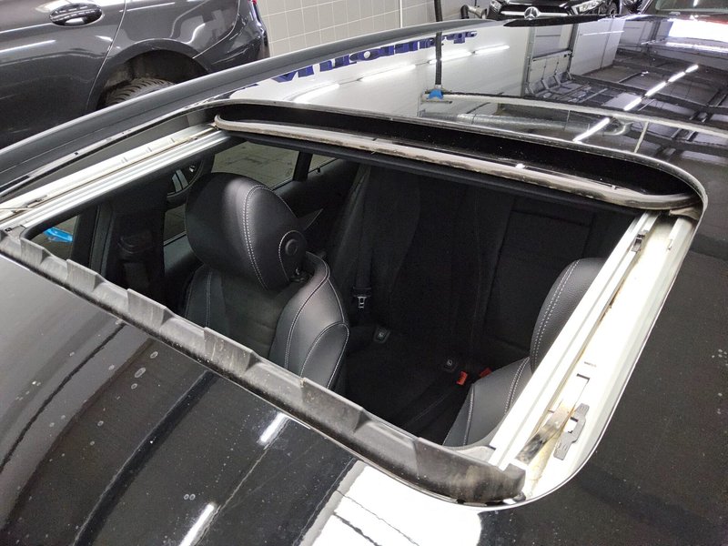 Mercedes-Benz E 300 de karavan automatik AMG Line • ACC • AHK — 12