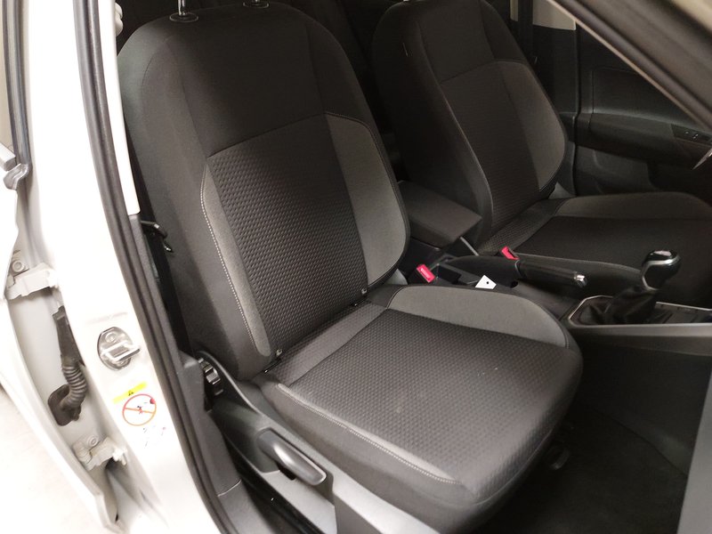 Volkswagen Polo 1.0 TSI Life • Full LED • digitalni instrumenti — 10