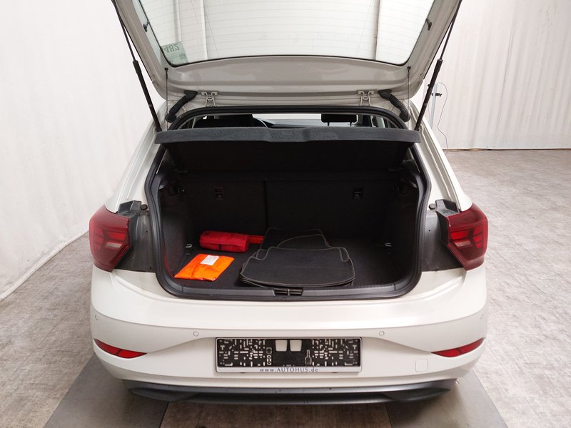 Volkswagen Polo 1.0 TSI Life • Full LED • digitalni instrumenti — 15