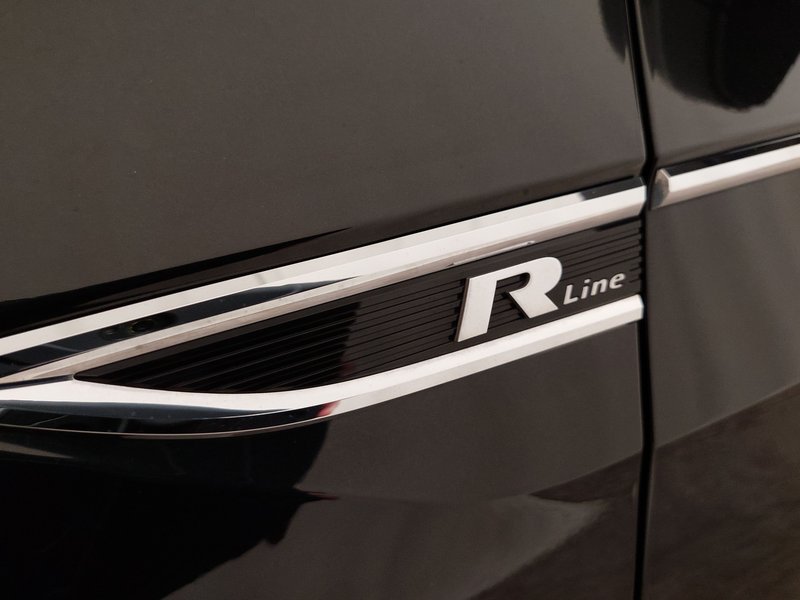 Volkswagen T-Cross 1.0 TSI R-Line • LED — 16