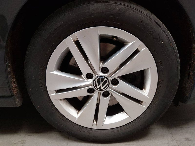Volkswagen Golf 8 Variant 2.0 TDI automatik Life • ACC • Full LED — 11