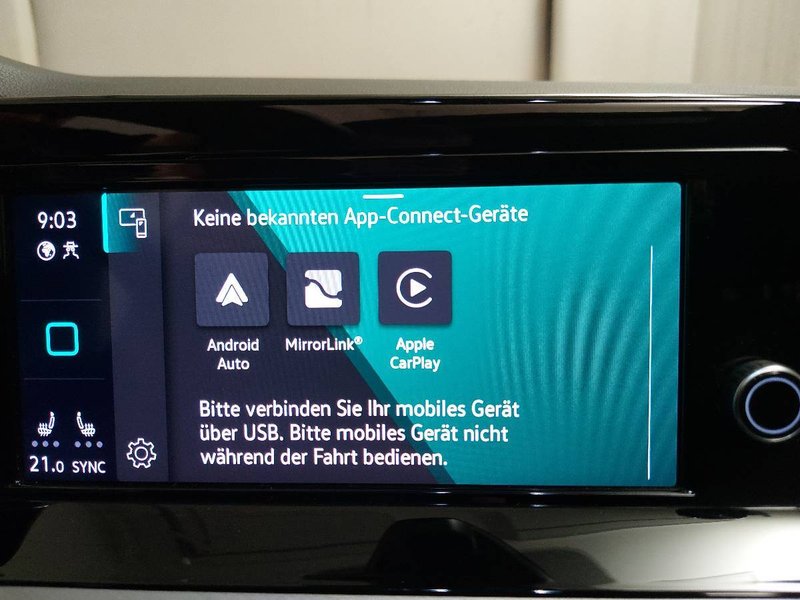 Volkswagen Golf 8 Variant 2.0 TDI automatik Life • ACC • Full LED — 23