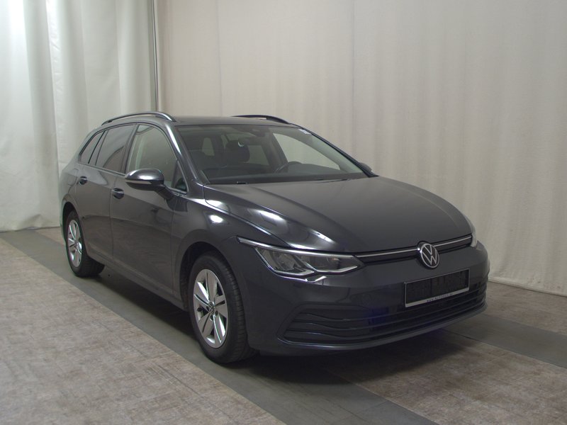 Volkswagen Golf 8 Variant 2.0 TDI automatik Life • ACC • Full LED — 3