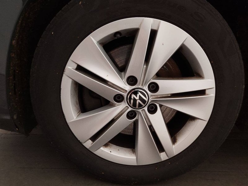 Volkswagen Golf 8 Variant 2.0 TDI automatik Life • ACC • Full LED — 9