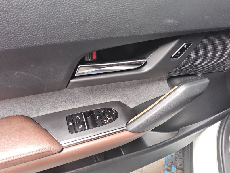 Mazda MX-30 e-Skyactiv • ACC • HUD — 9