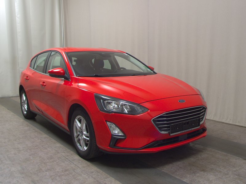 Ford Focus 1.0 EcoBoost Titanium • ACC • LED — 3