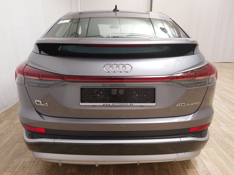 Audi Q4 Sportback 40 e-tron S line — 14