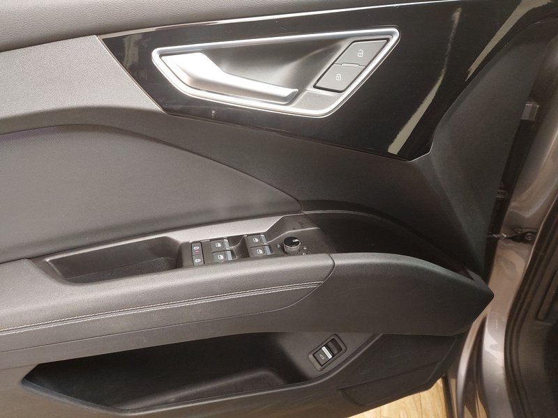 Audi Q4 Sportback 40 e-tron S line — 5