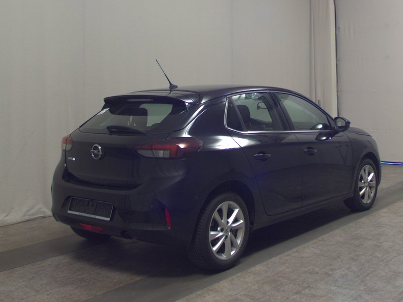 Opel Corsa 1.5 D Elegance • 360° kamera • Full LED — 4
