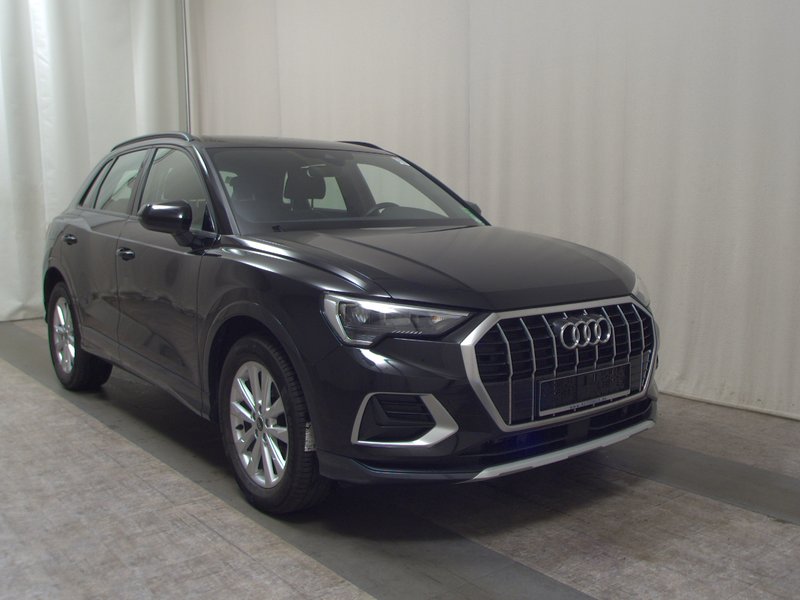 Audi Q3 35 TDI automatik advanced • Full LED • koža — 3