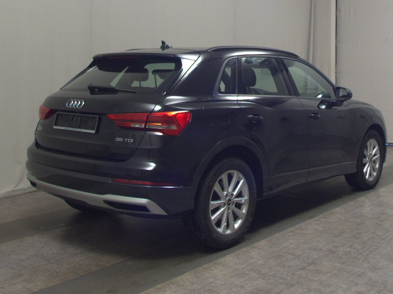 Audi Q3 35 TDI automatik advanced • Full LED • koža — 4