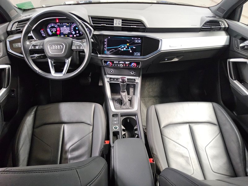 Audi Q3 35 TDI automatik advanced • Full LED • koža — 5