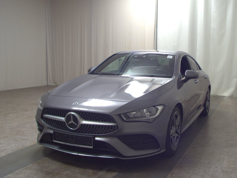 Mercedes-Benz CLA 220 d automatik AMG-Line • ACC • električna peta vrata — 2