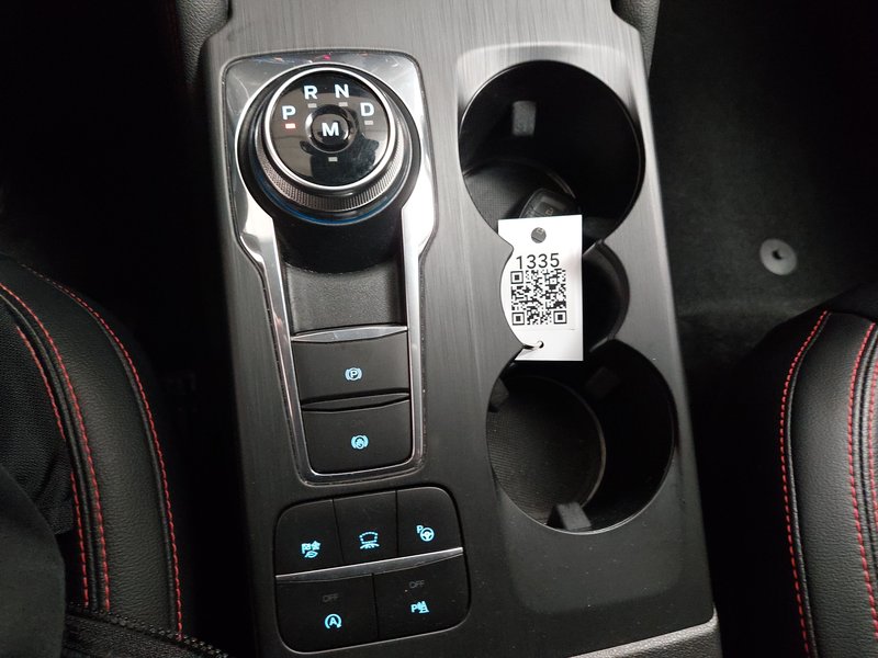 Ford Kuga 2.0 EcoBlue ST-Line X • HUD • ACC — 16