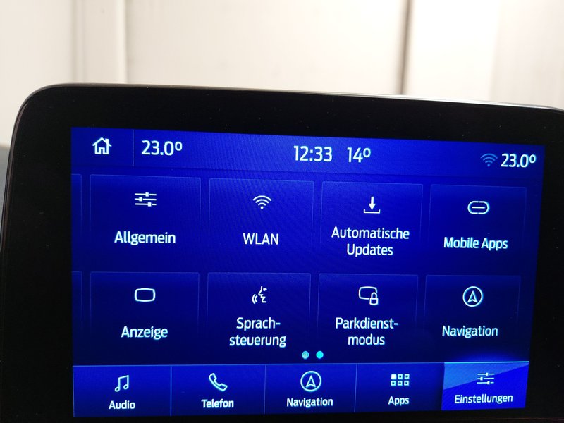 Ford Kuga 2.0 EcoBlue ST-Line X • HUD • ACC — 20