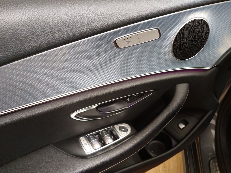 Mercedes-Benz E 300 de karavan automatik Avantgarde • ACC • 360° kamera — 5