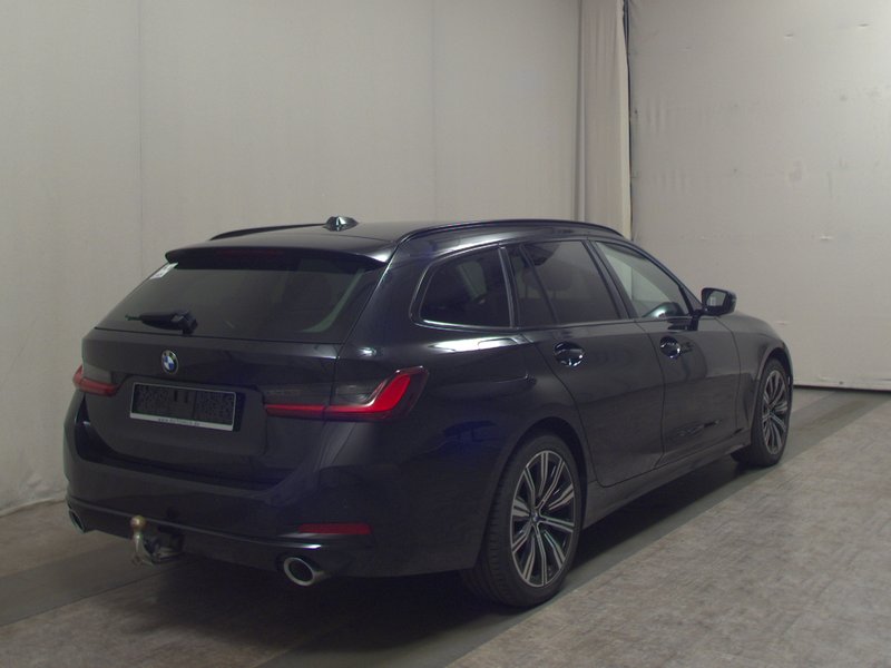 BMW 320d xDrive automatik M Sport • ACC • Full LED — 4