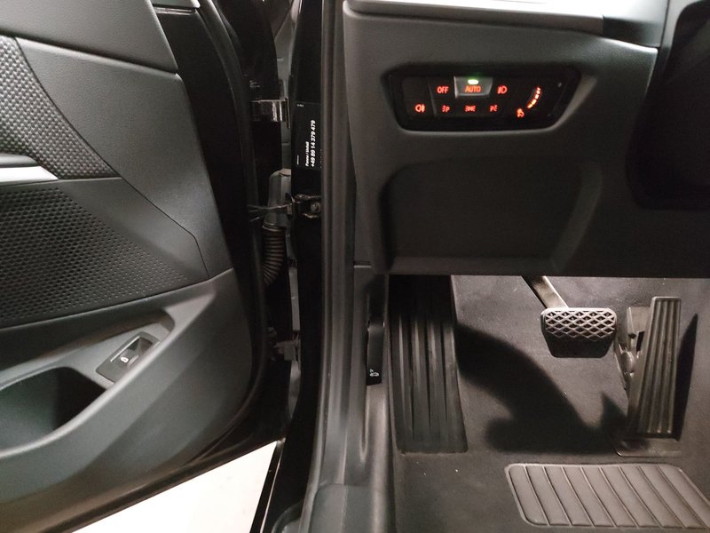 BMW 320d xDrive automatik M Sport • ACC • Full LED — 7