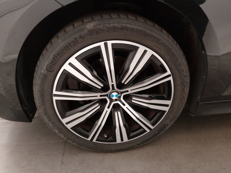 BMW 320d xDrive automatik M Sport • ACC • Full LED — 8