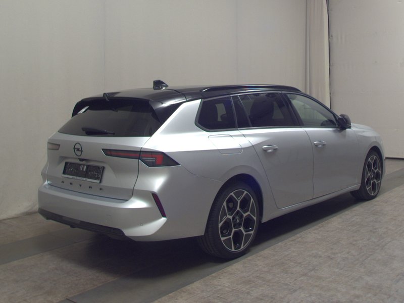 Opel Astra Sports Tourer 1.5 D automatik Ultimate • Otvarajući krov • Full LED — 4