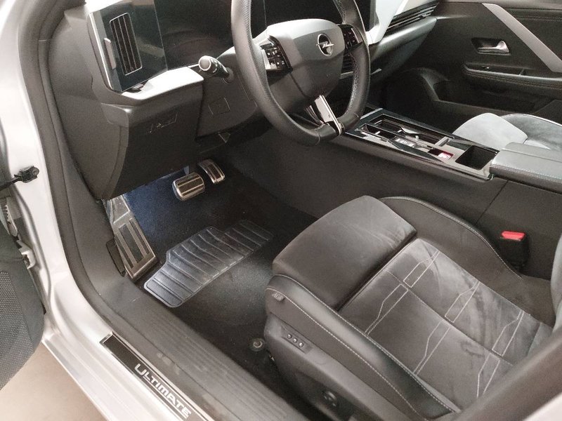 Opel Astra Sports Tourer 1.5 D automatik Ultimate • Otvarajući krov • Full LED — 6
