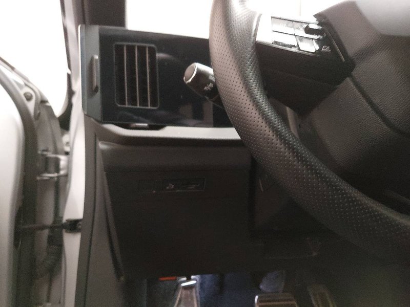 Opel Astra Sports Tourer 1.5 D automatik Ultimate • Otvarajući krov • Full LED — 7