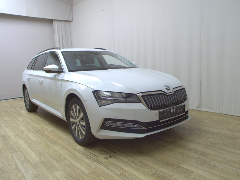 Škoda Superb Combi 1.4 TSI iV Ambition automatik • ACC • AHK — 3