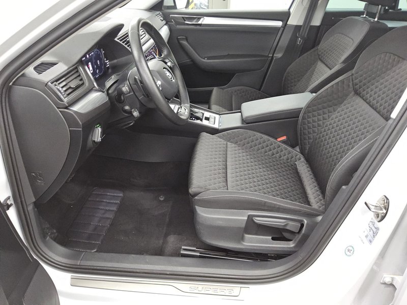 Škoda Superb Combi 1.4 TSI iV Ambition automatik • ACC • AHK — 9