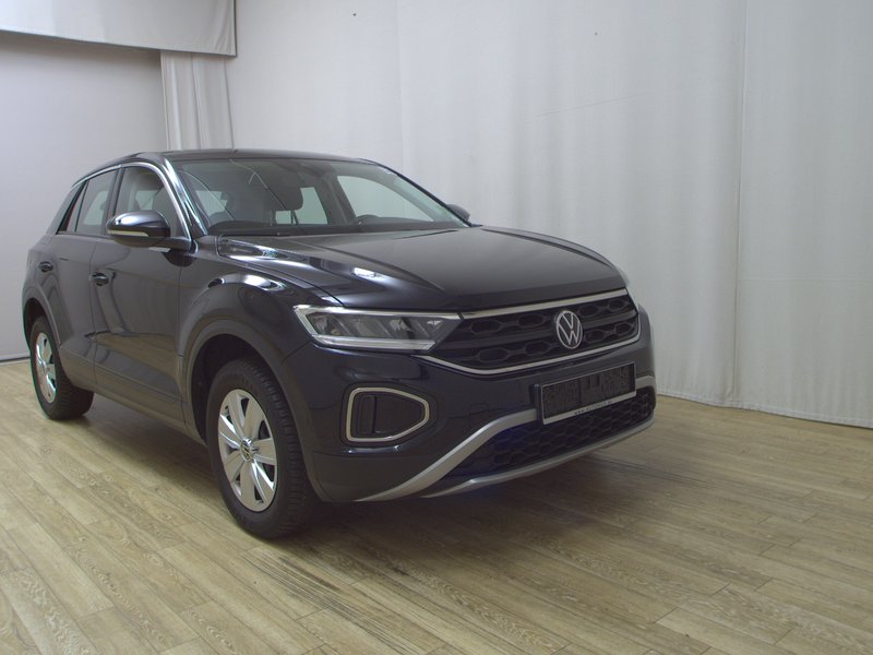 Volkswagen T-Roc 1.0 TSI • LED — 3