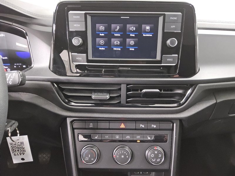 Volkswagen T-Roc 1.0 TSI • LED — 7
