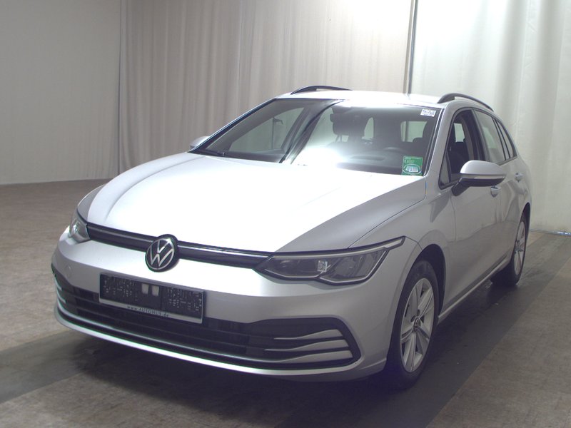 Volkswagen Golf 8 Variant 2.0 TDI automatik Life • ACC • HUD — 2