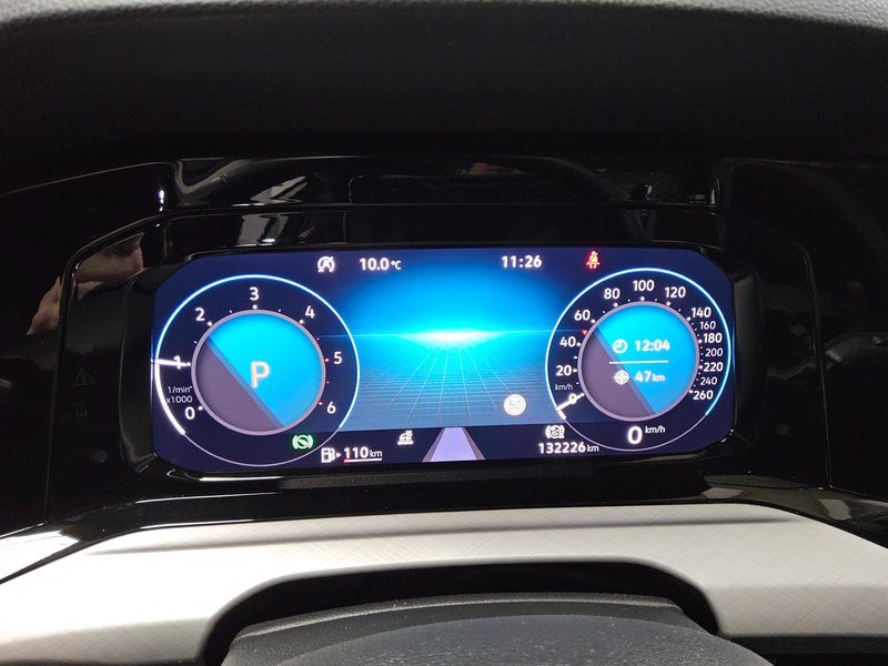 Volkswagen Golf 8 Variant 2.0 TDI automatik Life • ACC • HUD — 8